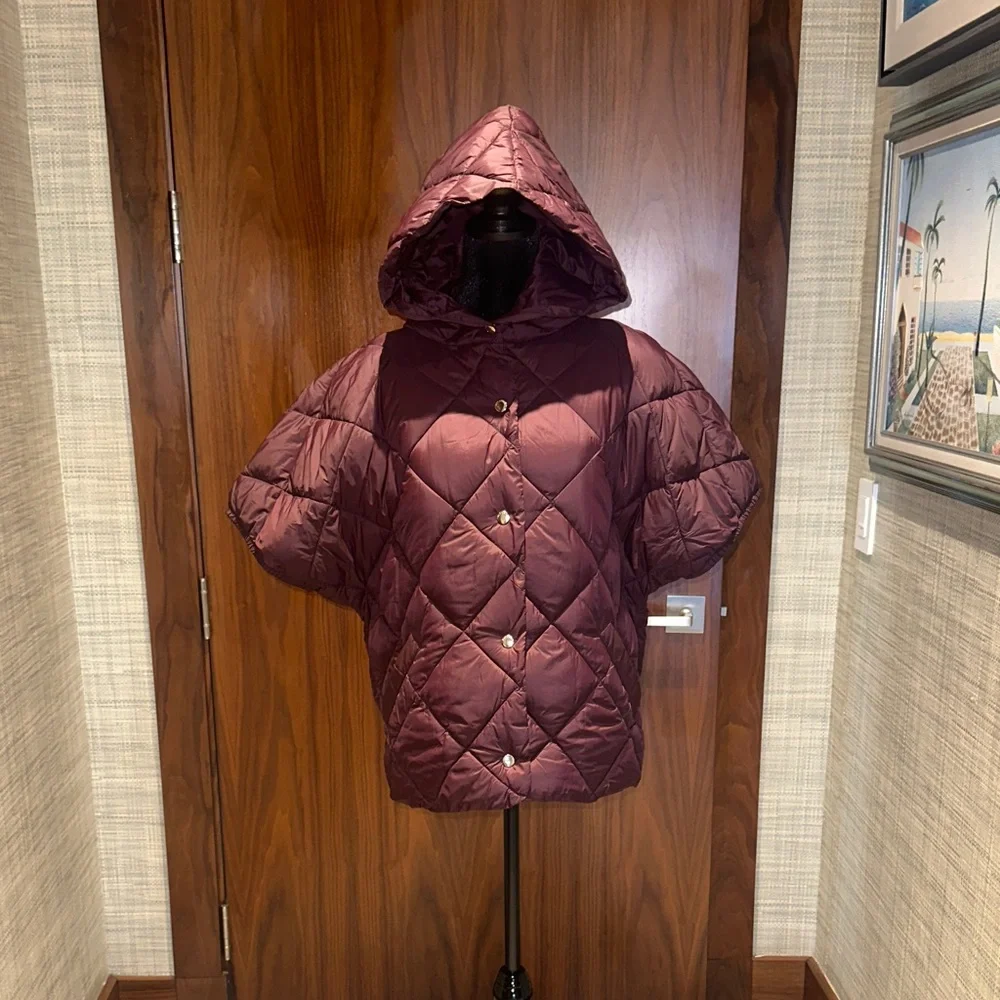 Women's Quilted Puffer Jacket - Burgundy